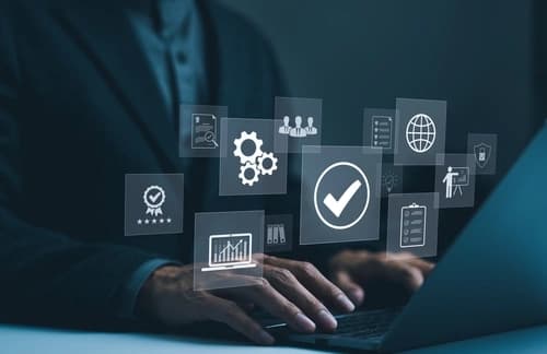 الاستراتيجيات الفعالة في تطوير وإدارة الخدمات