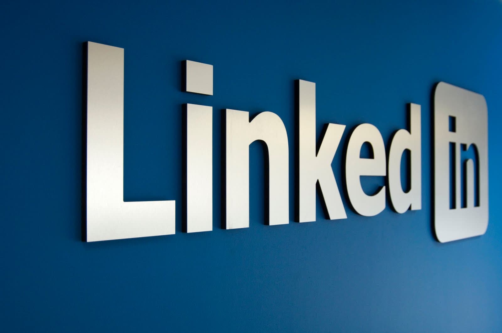 كيفية الاستفادة من موقع LinkedIn