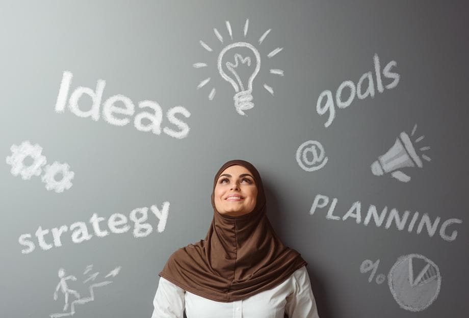 كيف تعزّز المرأة العاملة ثقتها بنفسها ؟